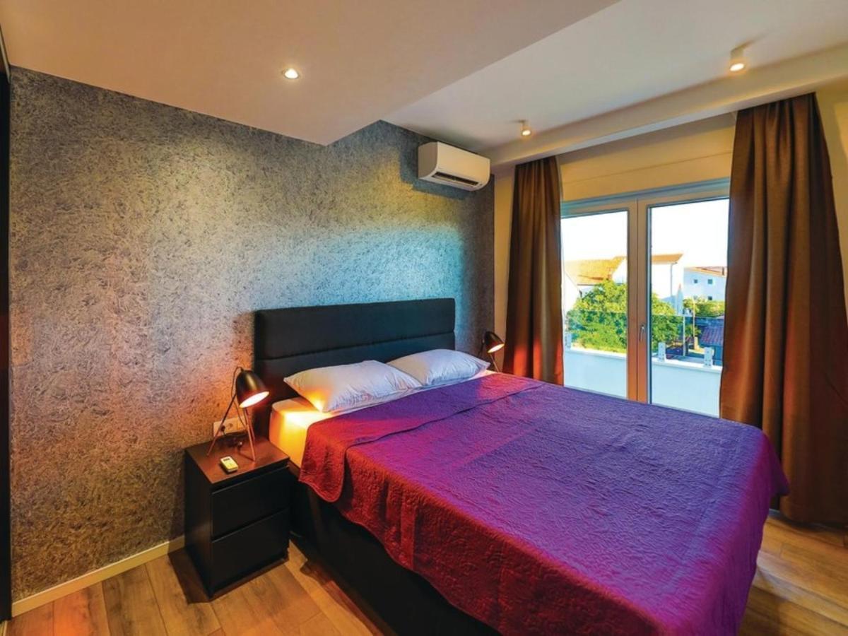 New Villa David, Wi-Fi, Iptv, 5 Bedrooms, 4 Bathrooms Kaštela Екстериор снимка