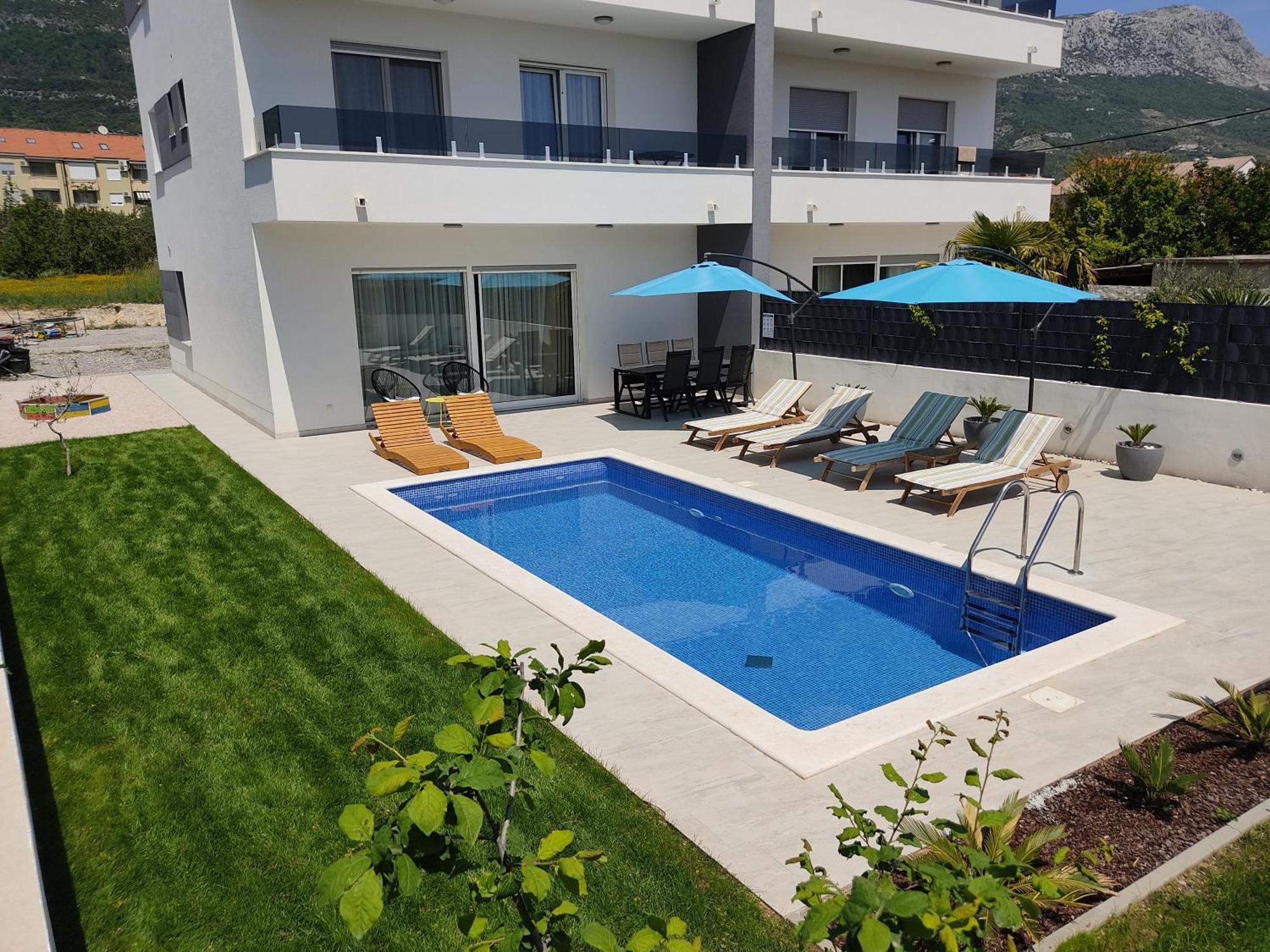 New Villa David, Wi-Fi, Iptv, 5 Bedrooms, 4 Bathrooms Kaštela Екстериор снимка