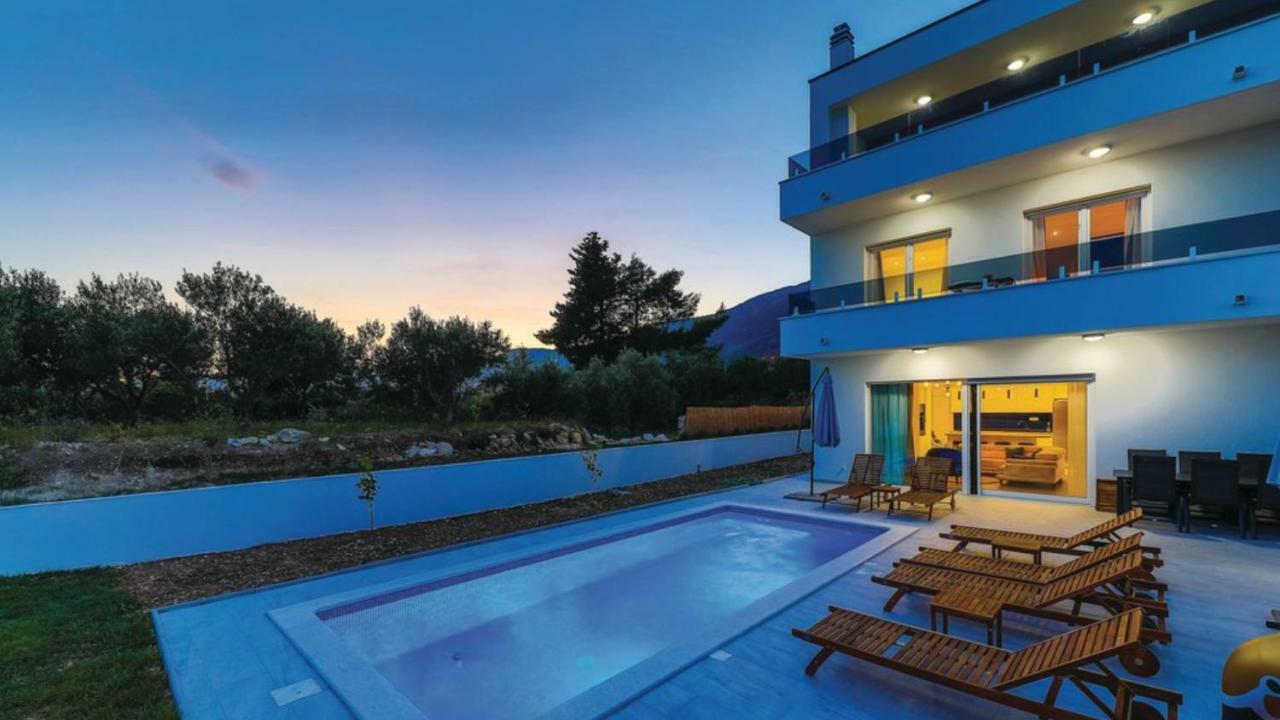 New Villa David, Wi-Fi, Iptv, 5 Bedrooms, 4 Bathrooms Kaštela Екстериор снимка