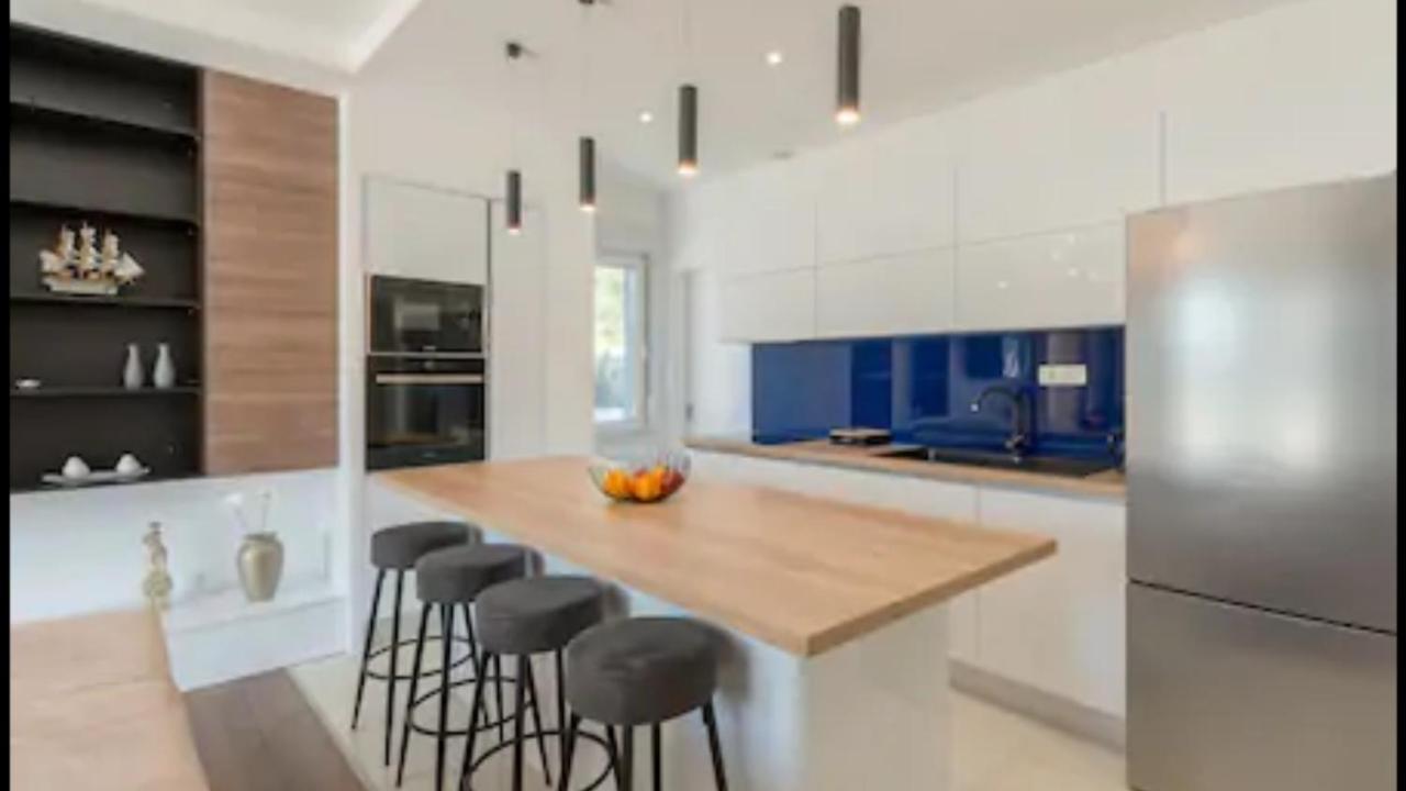 New Villa David, Wi-Fi, Iptv, 5 Bedrooms, 4 Bathrooms Kaštela Екстериор снимка